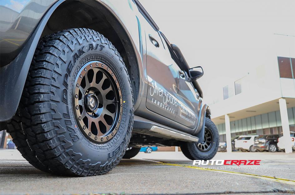 FORD-RANGER-VECTOR-MATTE-BLACK